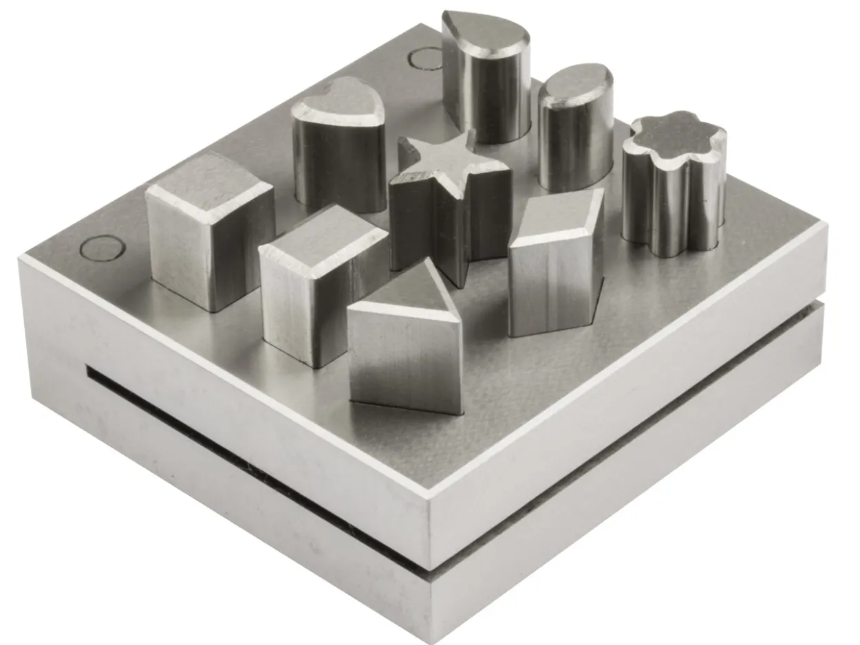 Artisan Assorted Shape Disc Cutter, 9 Shapes