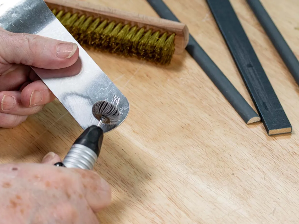 Bench Essentials By Cooksongold Emery Flap Wheel, Oval, 400 Grit