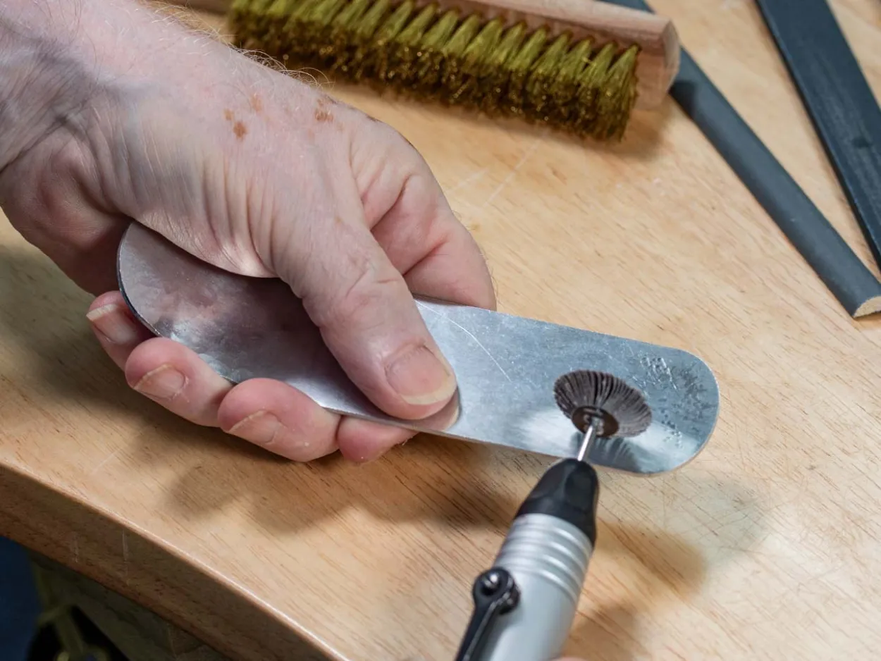 Bench Essentials By Cooksongold Emery Flap Wheel, Knife Edge, 150 Grit