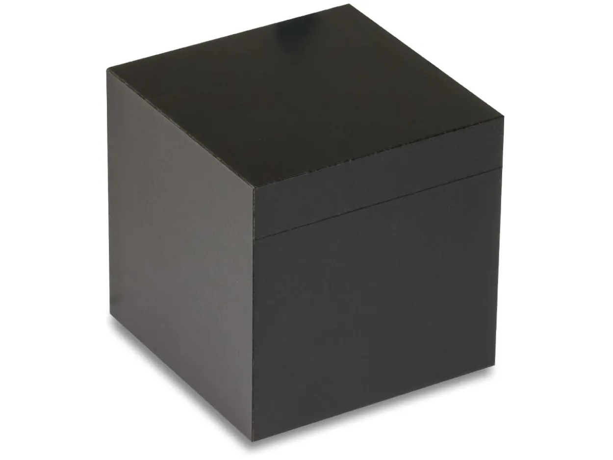 Black Seamless Ring Box