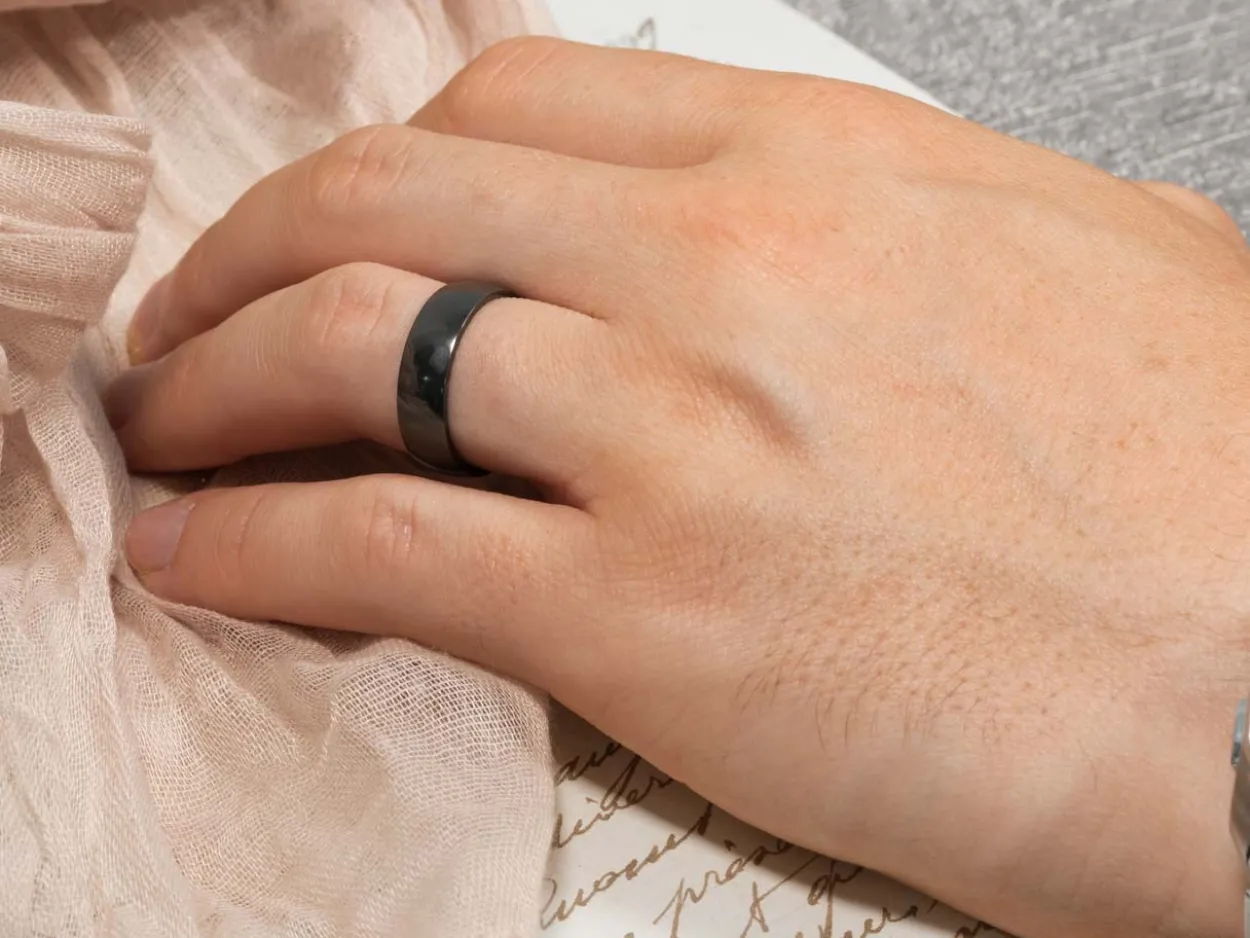 Black Zirconium Court Polished Wedding Ring 4.0mm, Size T, 1.6mm Wall