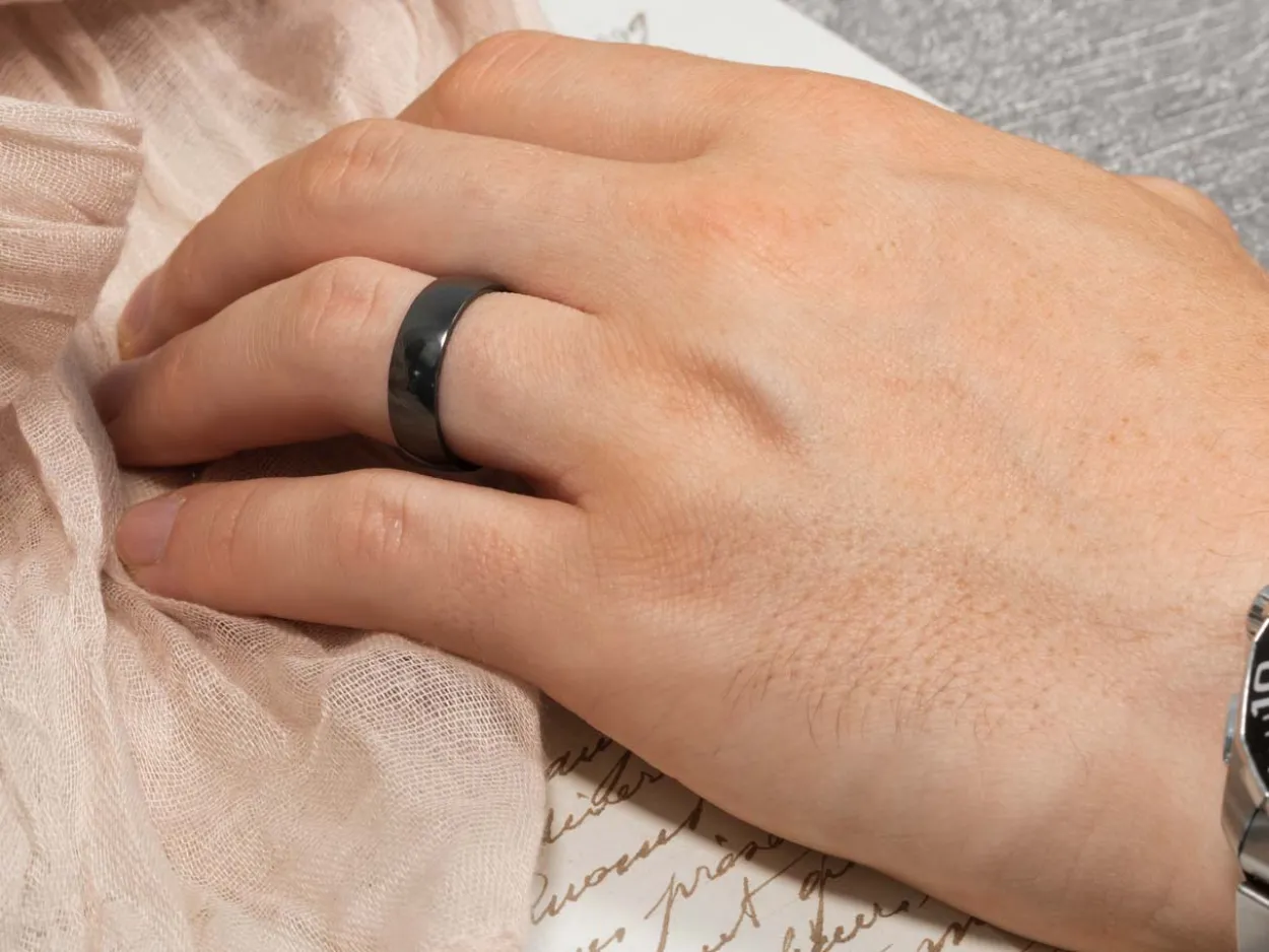 Black Zirconium Court Polished Wedding Ring 4.0mm, Size L, 1.6mm Wall