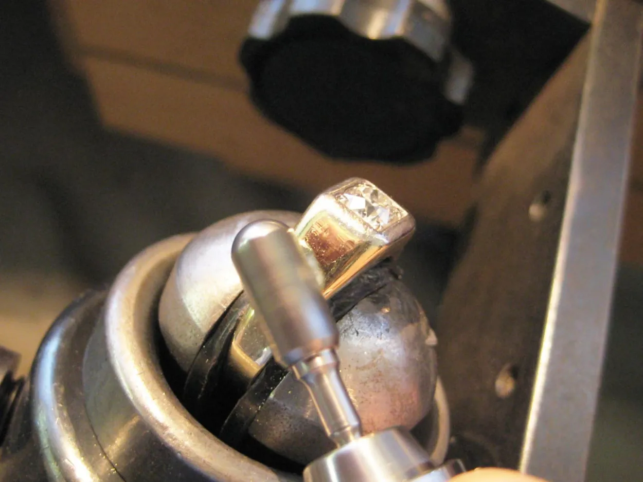 Busch Large Carbide Burnisher Starlight Polisher 550