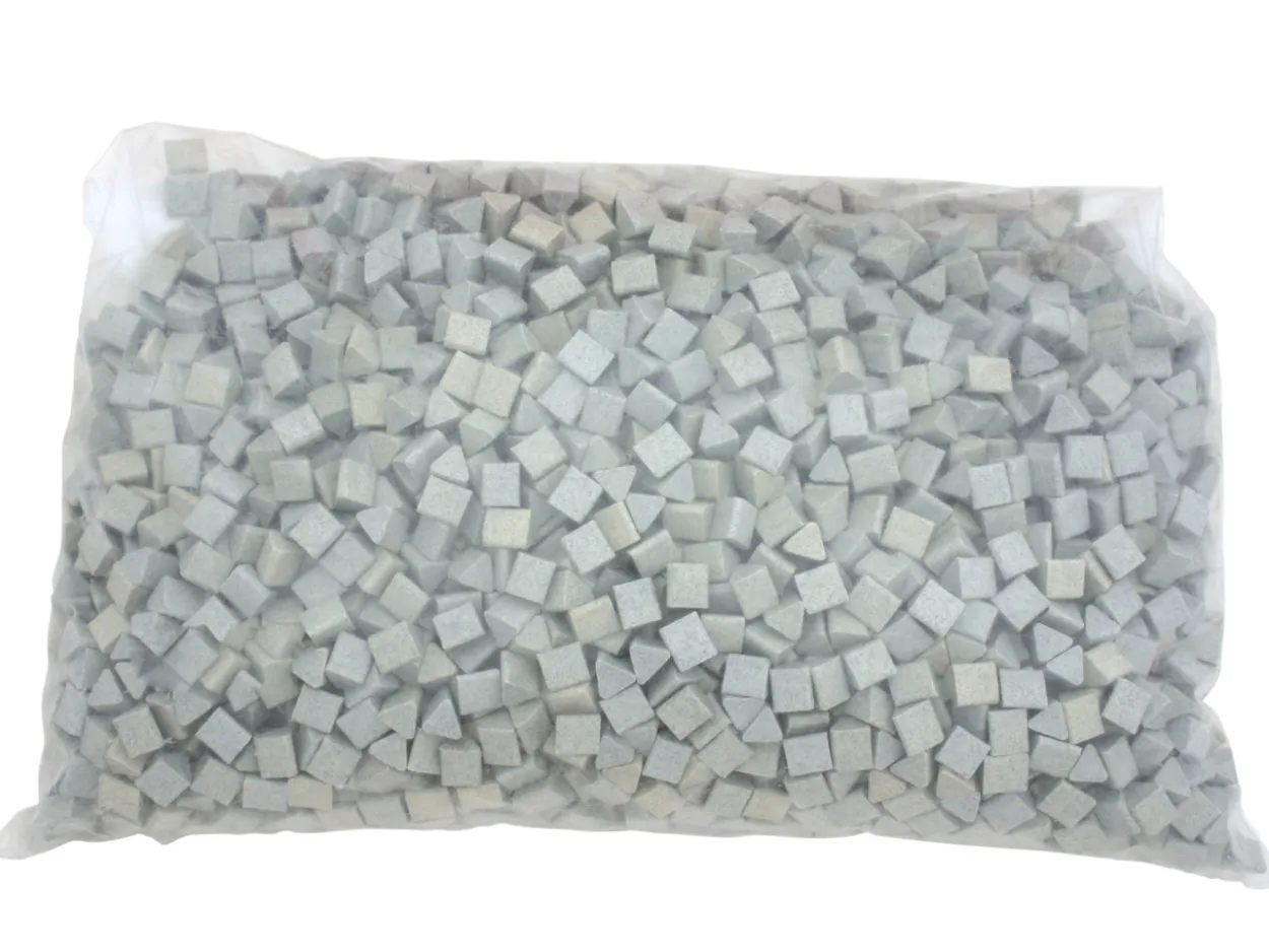 Ceramic Pyramid Chips 6mm 1kg