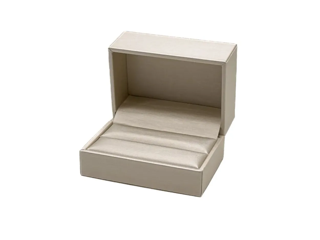 Cream Satin Double Ring Box
