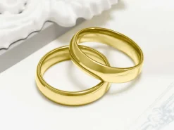 18ct Yellow Gold Court Wedding Ring 6.0mm, Size V, 4.70g Super Lightweight, Laser Hallmarked, Wall Thickness 2.0mm, 100% Recycled Gold