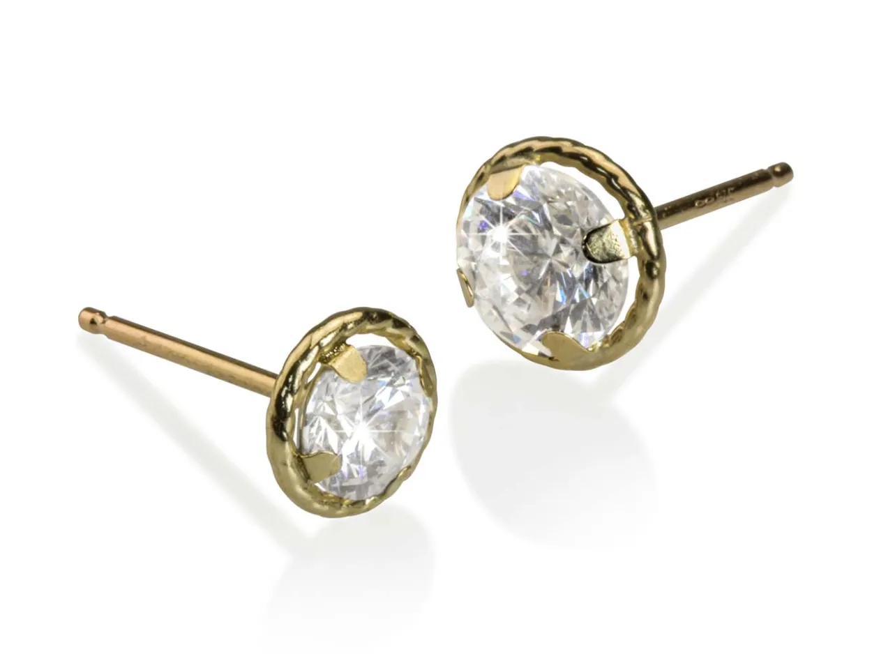 18ct Yellow Gold Halo Setting Lightweight 3mm