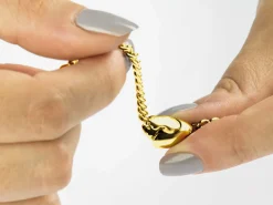9ct Yellow Gold Magnetic Clasp Oval 10x5mm