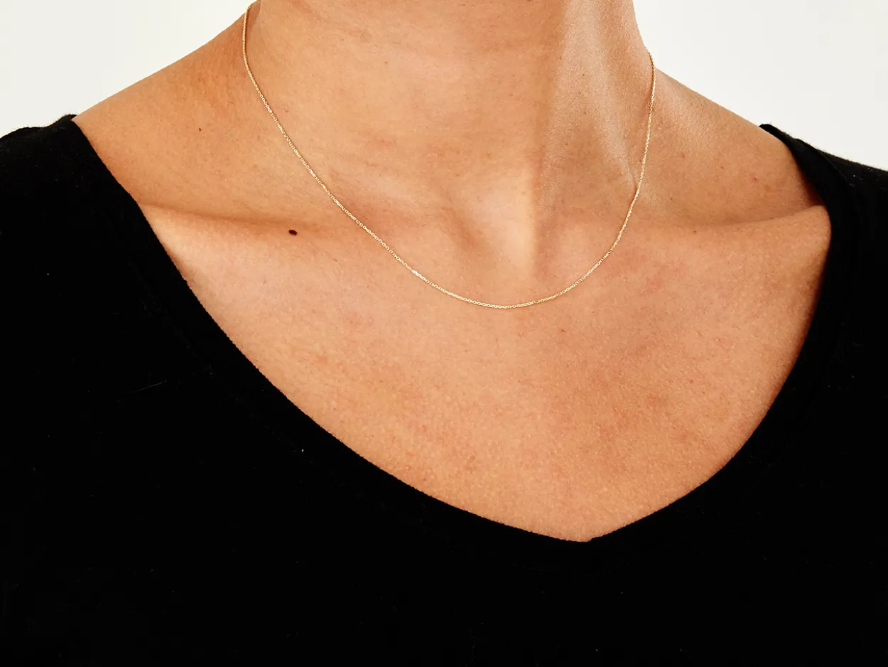 9ct Yellow Gold 0.8mm Diamond Cut Oval Belcher Chain 16"/40cm Unhallmarked