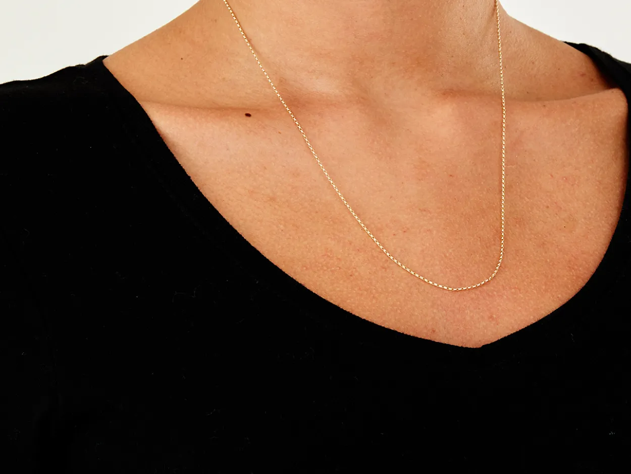 9ct Yellow Gold 1.0mm Diamond Cut Oval Belcher Chain 20"/50cm Hallmarked