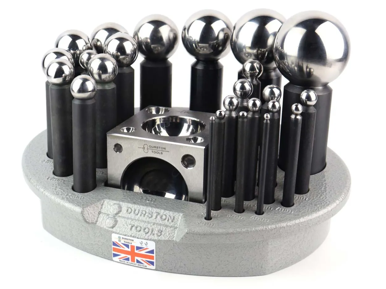 Durston 26 Piece Doming Set Including Block And Carry Case