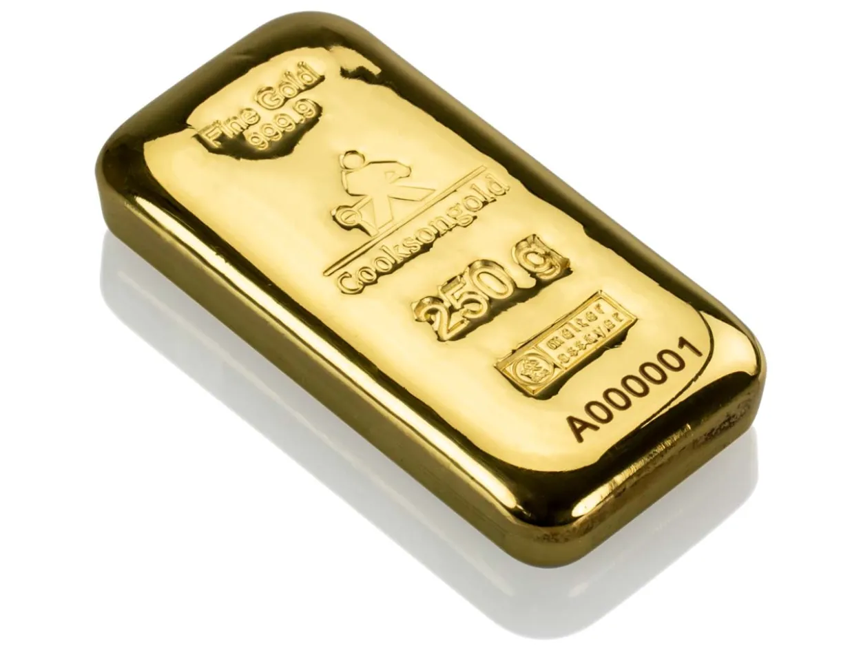 Fine Gold Bar 250g Cast UK Design With A Serial Number, 100% Recycled Gold