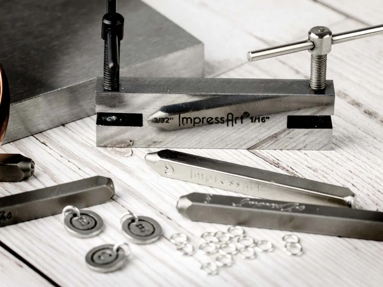 ImpressArt 2 Hole Punch 1.6mm And 2.4mm Pierces