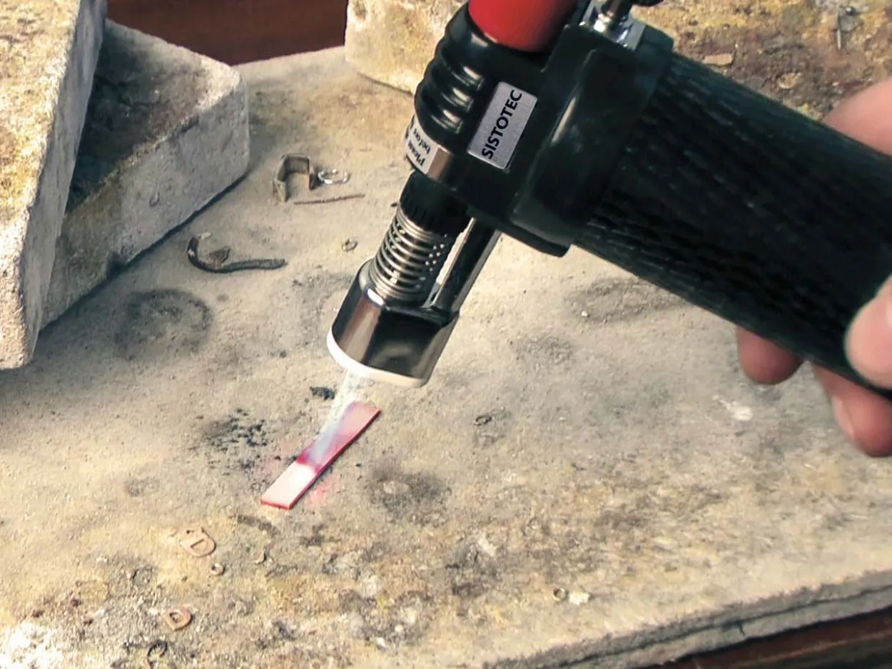 Jeweller's Soldering Blow Torch, Electronic Ignition, Max 1,300°c Includes 1x 300ml Butane