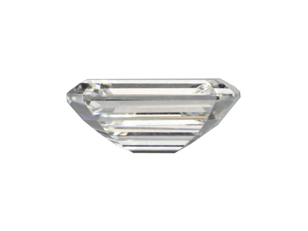 Lab Grown Diamond 0.30ct, Emerald Cut, D Colour Vs Clarity, 5x3mm