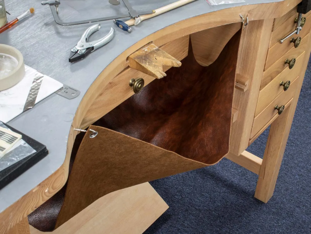Leatherette Bench Skin 620mm X 440mm, Synthetic, Fire Retardant