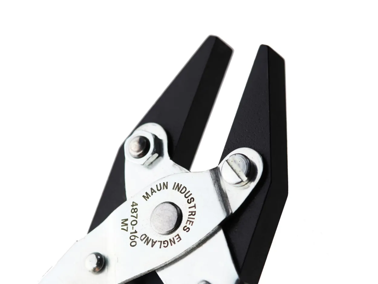 Maun Flat Nose Pliers 160mm/6.5" Parallel Action, With Smooth Jaws