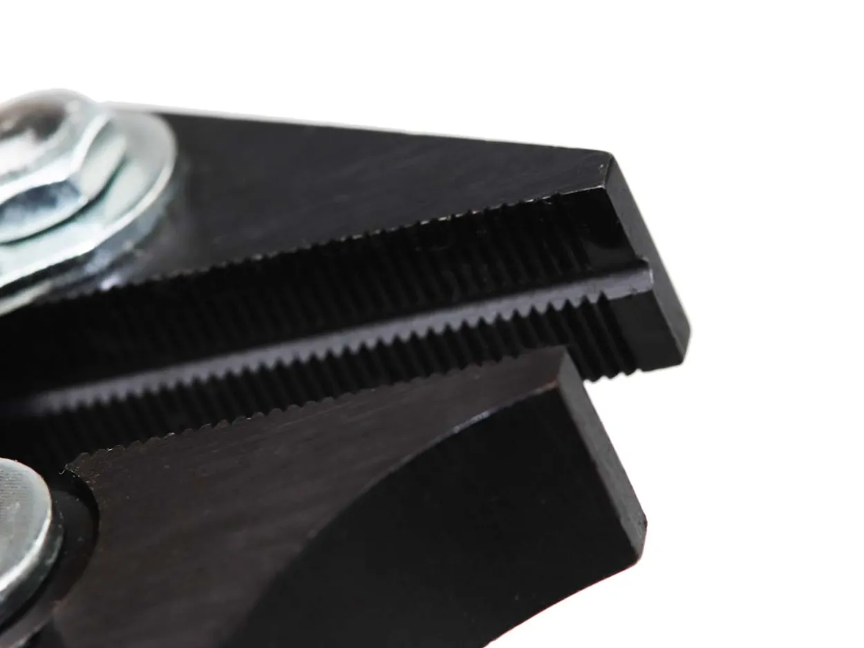 Maun Flat Nose With Side Cutter 160mm/6.5" Parallel Action, With Serrated Jaws, For Hard Wire