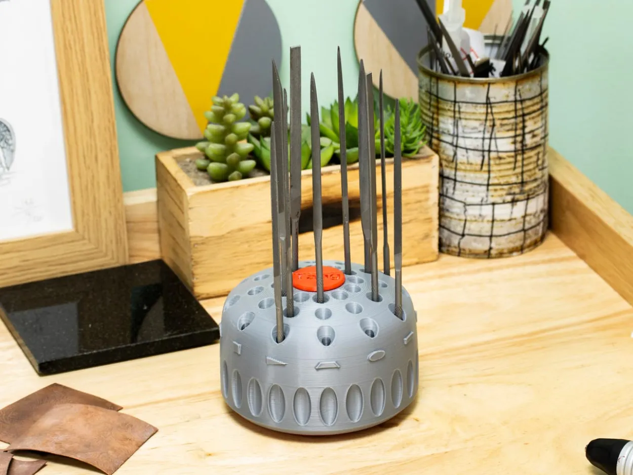 Nashef Tang Needle File Rotating Holder And Organiser