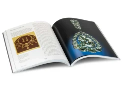Smithsonian National Gem Collection Unearthed: Surprising Stories Behind The Jewels By Jeffrey Edward Post