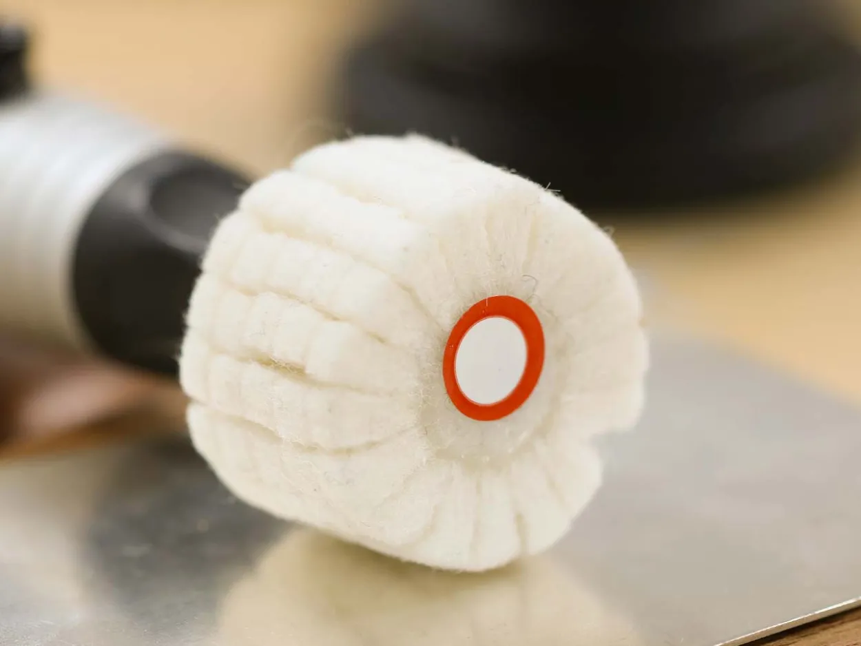 Technique™ 5 Layer Felt Flap Pendant Wheel