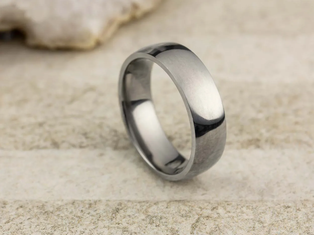 Titanium Court Polished Wedding Ring 6.0mm, Size Z, 1.8mm Wall