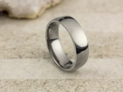 Titanium Court Polished Wedding Ring 6.0mm, Size R, 1.8mm Wall