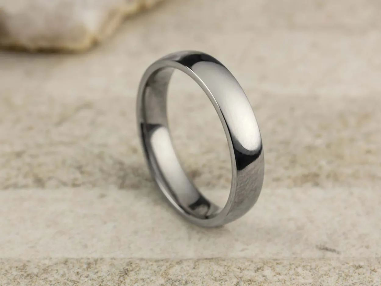 Titanium Court Polished Wedding Ring 4.0mm, Size V, 1.6mm Wall