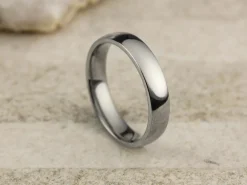 Titanium Court Polished Wedding Ring 4.0mm, Size M, 1.6mm Wall