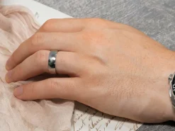 Titanium Court Polished Wedding Ring 4.0mm, Size M, 1.6mm Wall