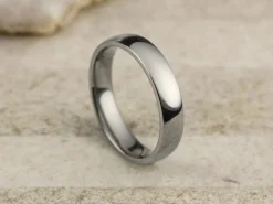 Titanium Court Polished Wedding Ring 4.0mm, Size J, 1.6mm Wall