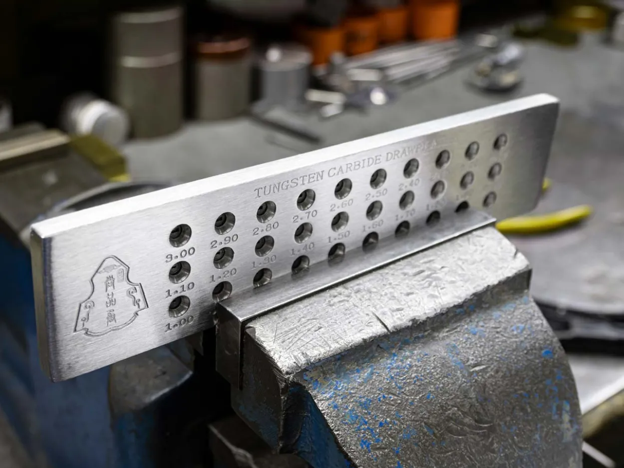 Tungsten Carbide Rectangular Drawplate, 0.55mm - 3.00mm